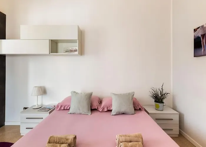 “Casa Moderna Con Parcheggio Privato”