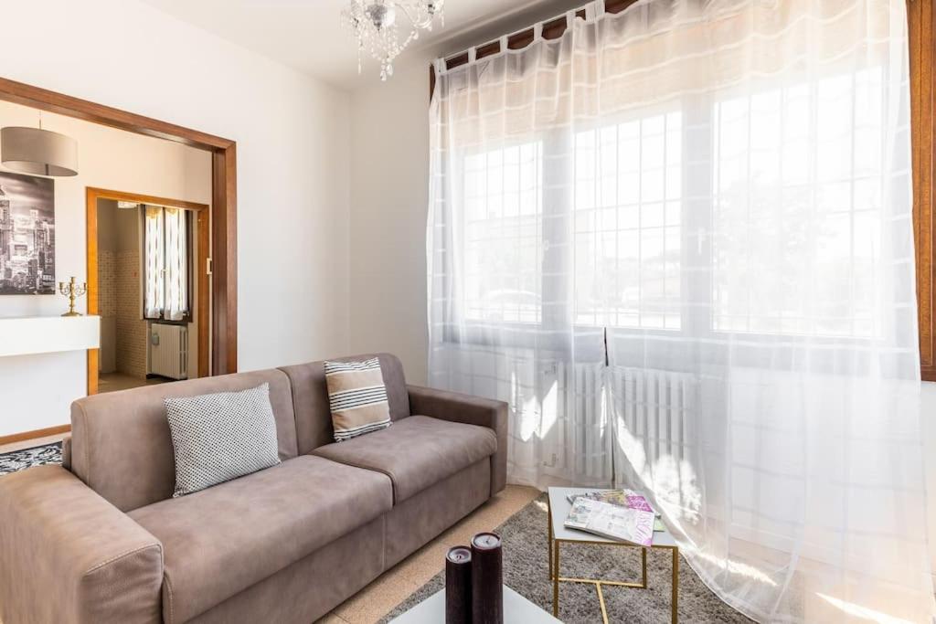 “casa Moderna Con Parcheggio Privato” Apartment *