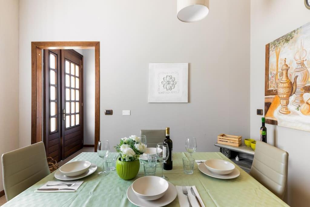“casa Moderna Con Parcheggio Privato” Apartment