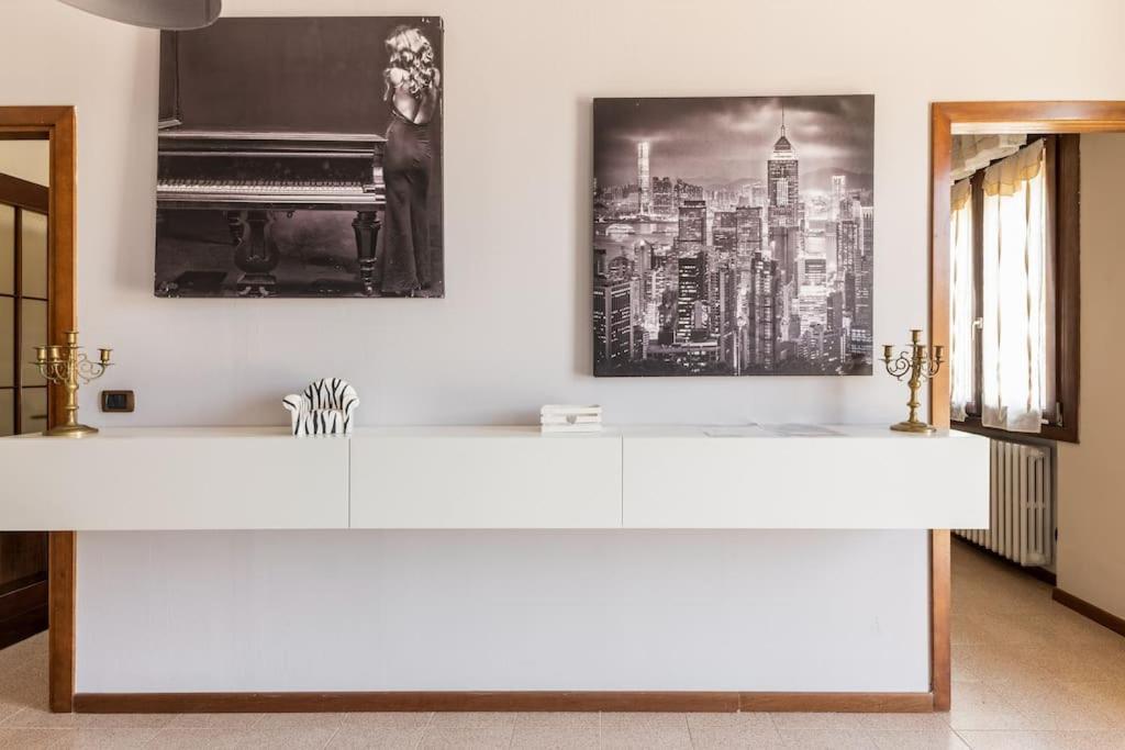 “casa Moderna Con Parcheggio Privato” Apartment Imola